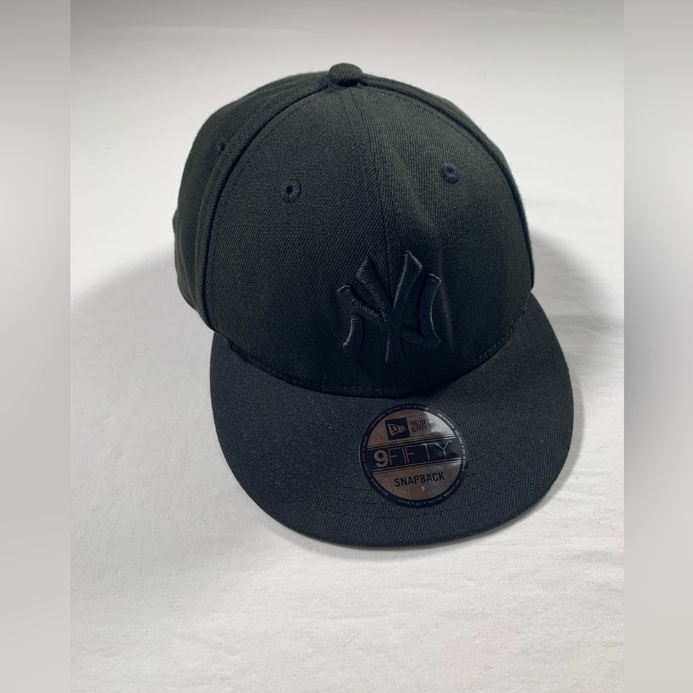 New Era Black Snapback Cap